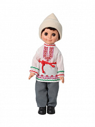 Мальчик в марийском костюме