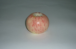 Яблоко "Коричное полосатое"