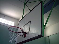 Щит баскетбольный игровой, фанера 18мм, 180х105см на металлической раме