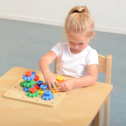 Панель "Шестеренки и болтики"