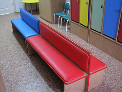 СКАМЕЙКА ДВУХСТОРОНЯЯ С МЯГКИМ СИДЕНЬЕМ