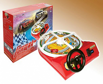 Настольная игра "Гонщик-М"