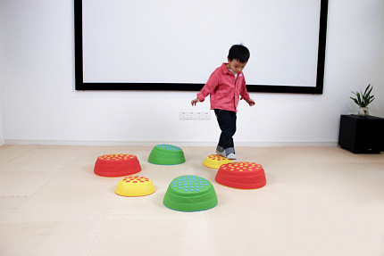 Тактильные камни