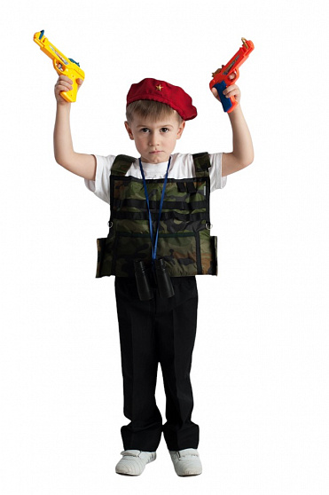 Боец спецназа (бронежилет + берет)