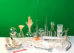 Комплект для демонстрационных опытов по химии универсальный (КДОХУ)