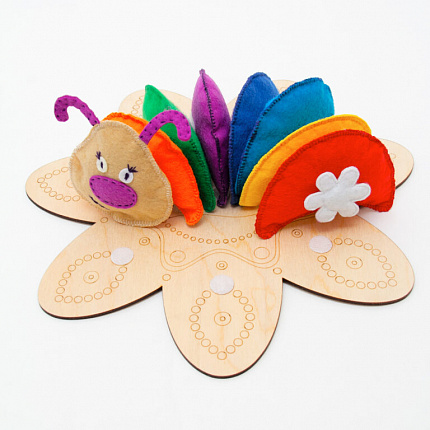 Игрушка из фетра Радужная гусеница