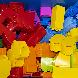 Конструктор Лева. Эмоциональное развитие