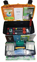 Мини-экспресс-лаборатория, для учебных биолого-экологических
исследований, с сачком СГС, биотические индексы и 9 показателей качества, с методическим обеспечением и руководством