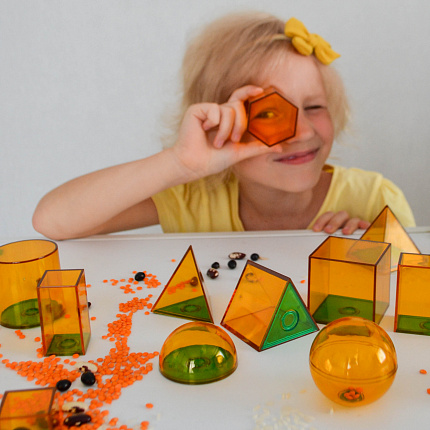 Модуль "Плоские и объемные фигуры" (однотонные)