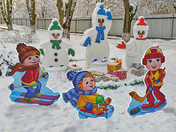 Композиция уличных фигур "Спортивные дети" зима