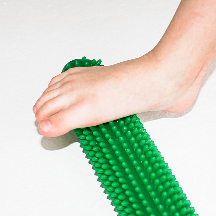 Массажный валик с шипами большой