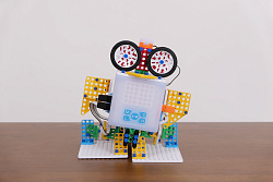 Базовый набор по робототехнике и алгортмике с программированием без компьютера Aikiro (step 1).